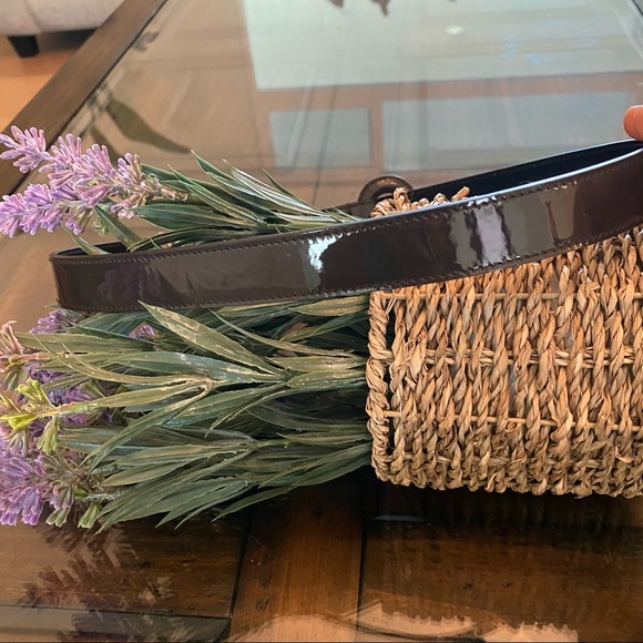 Yves Saint Laurent Patent Gray Leather Belt - Picture 4 of 13